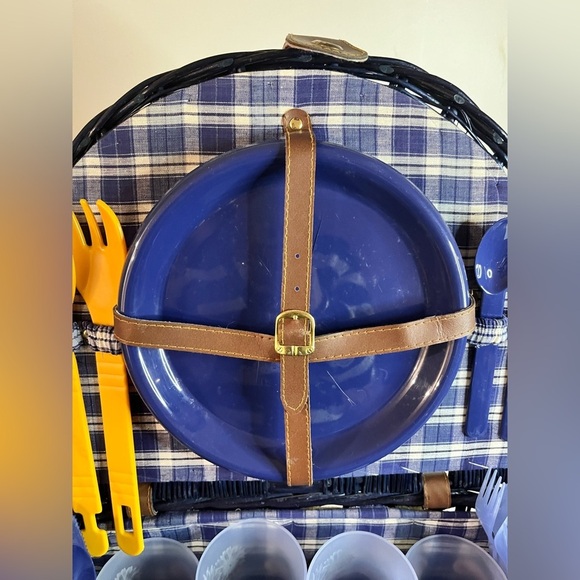 Vintage Blue Wicker Picnic Basket Set – 36+ Pieces Complete - Picture 5 of 16